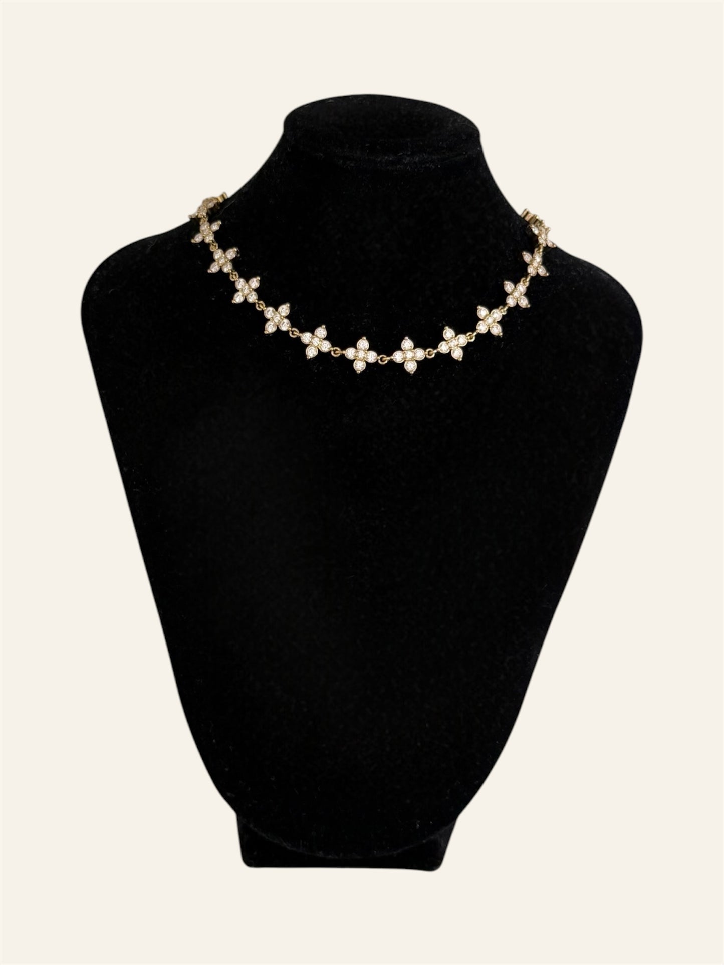 Collier LÉANE
